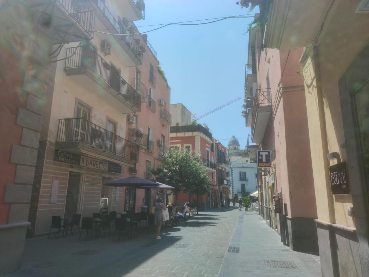 Appartamento Casa AL CORSO Pozzuoli Centro Esterno foto
